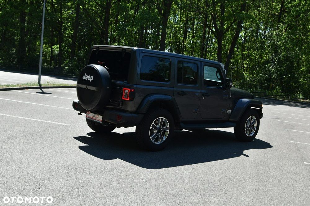 Jeep Wrangler Unlimited GME 2.0 Turbo Sahara - 10