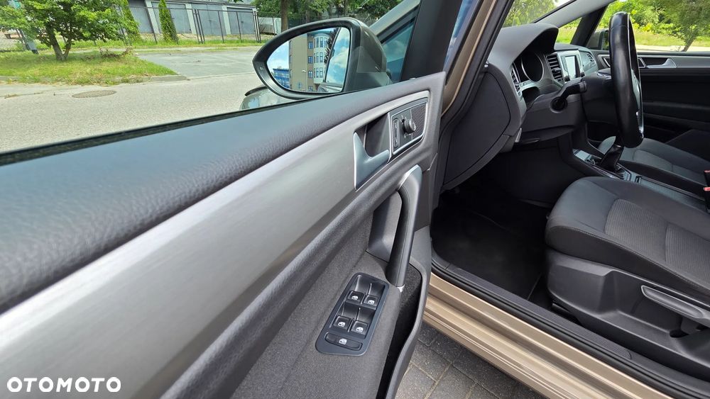 Volkswagen Golf 2.0 TDI (BlueMotion Technology) Comfortline - 13