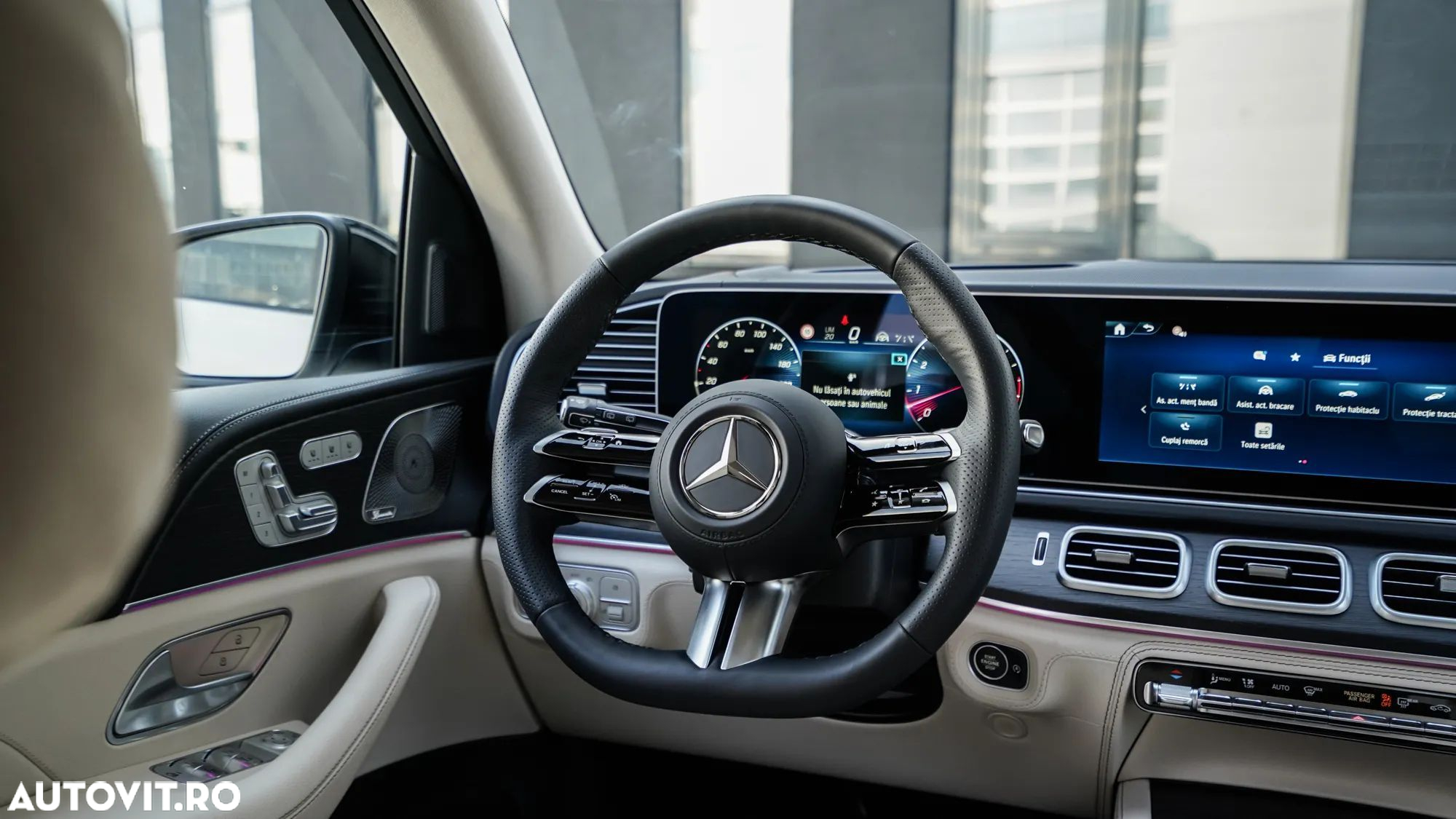 Mercedes-Benz GLS - 14