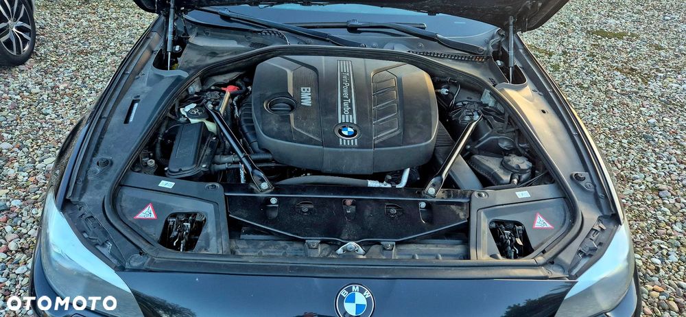 BMW Seria 5 - 34
