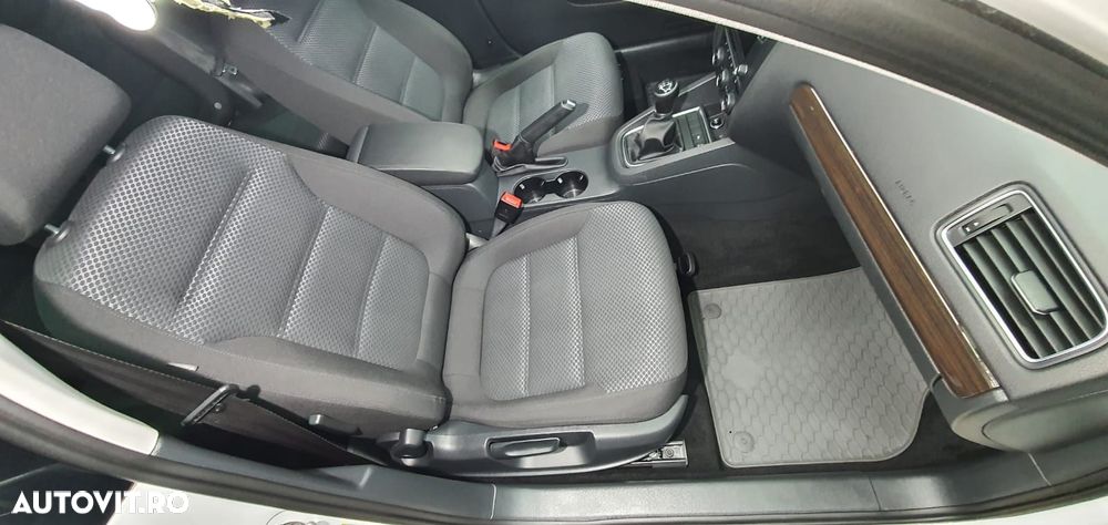 Volkswagen Jetta - 5