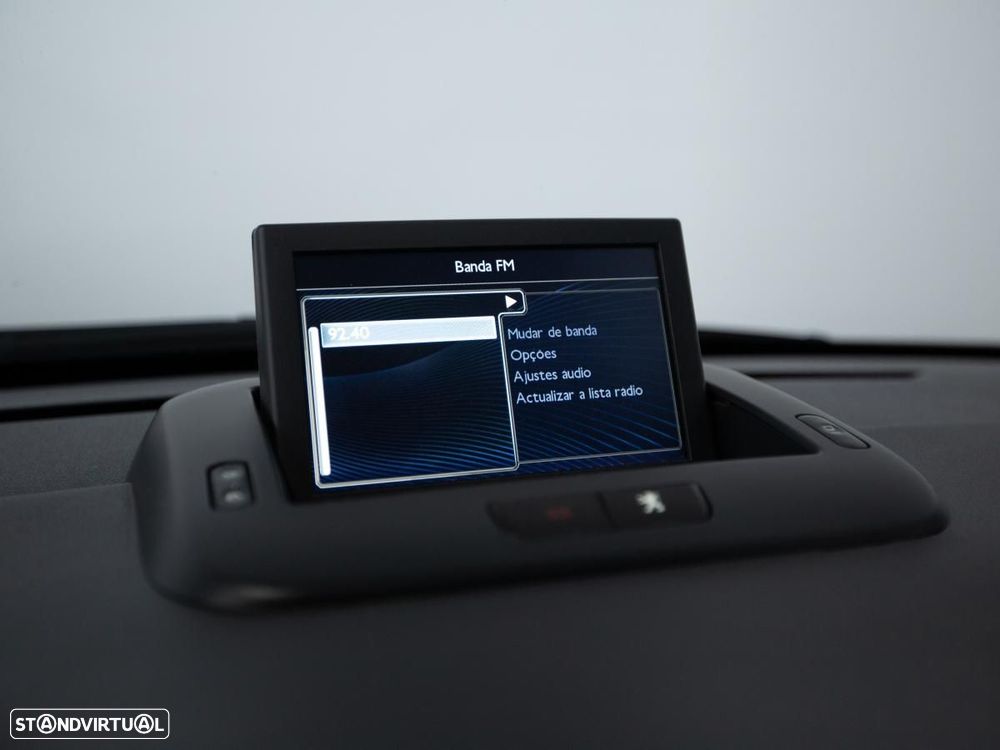 Peugeot 3008 1.6 HDi Access - 18