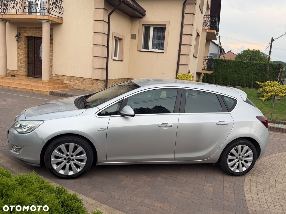 Opel Astra 1.6 Selection - 2