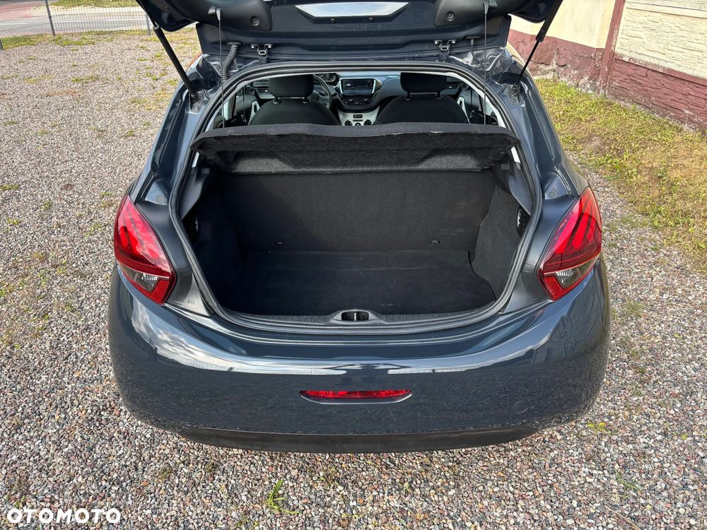 Peugeot 208 PureTech 68 Like - 11