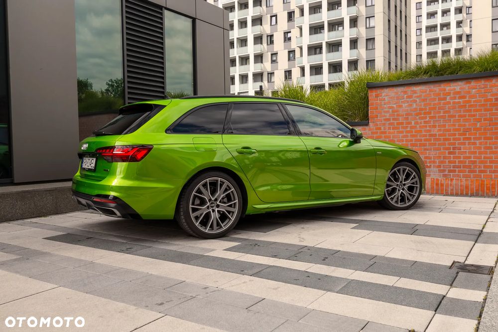 Audi A4 Avant 45 TFSI quattro S tronic S line - 35