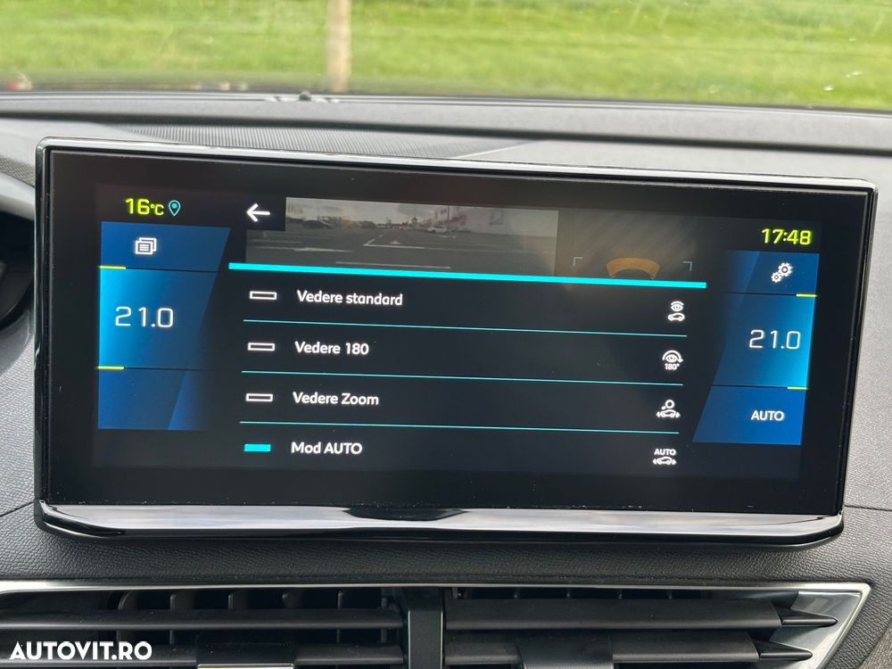 Peugeot 3008 225 e-EAT8 Allure Pack - 32