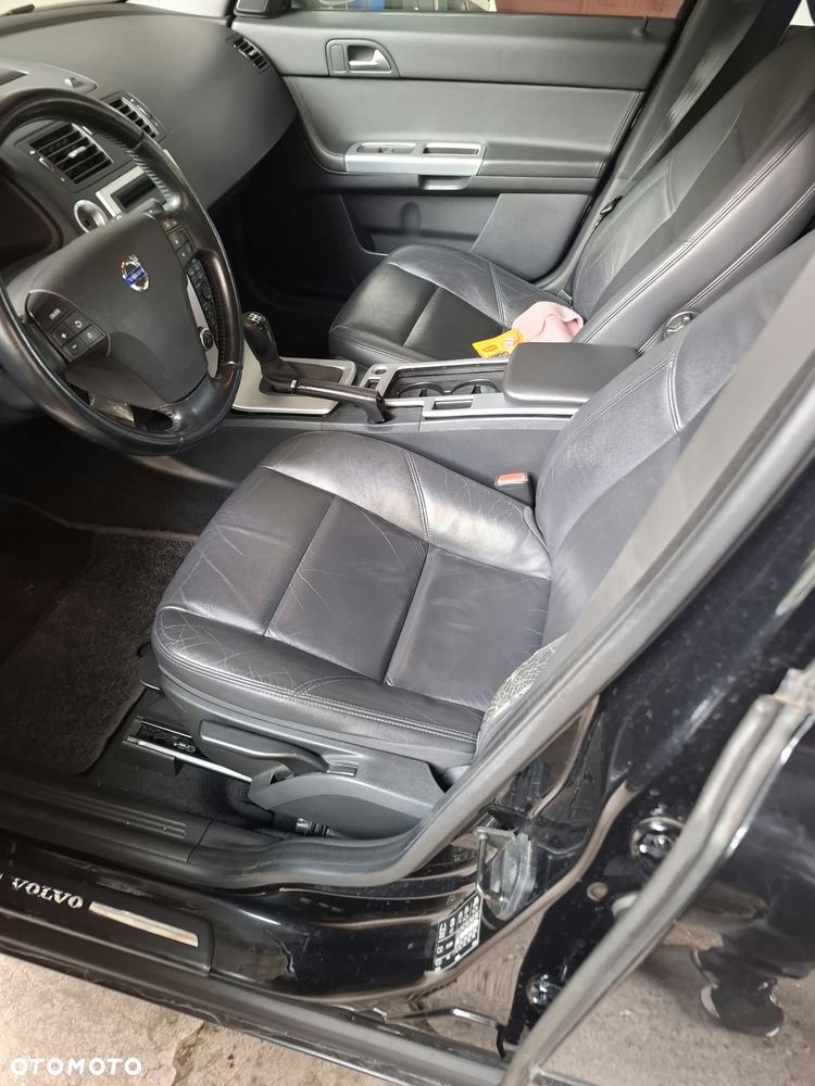 Volvo V50 - 14