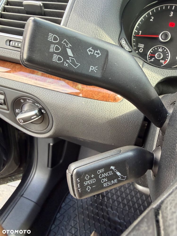 Volkswagen Sharan 2.0 TDI Exclusive Edition - 36