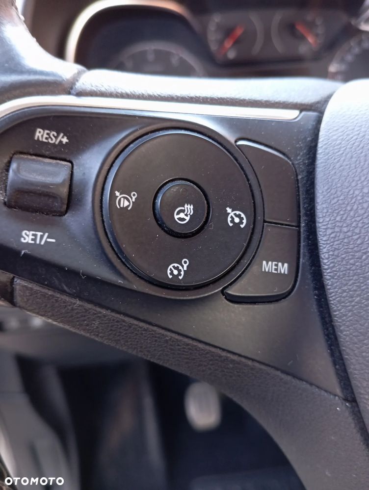 Opel Combo XL 1.2 Turbo Enjoy S&S - 27