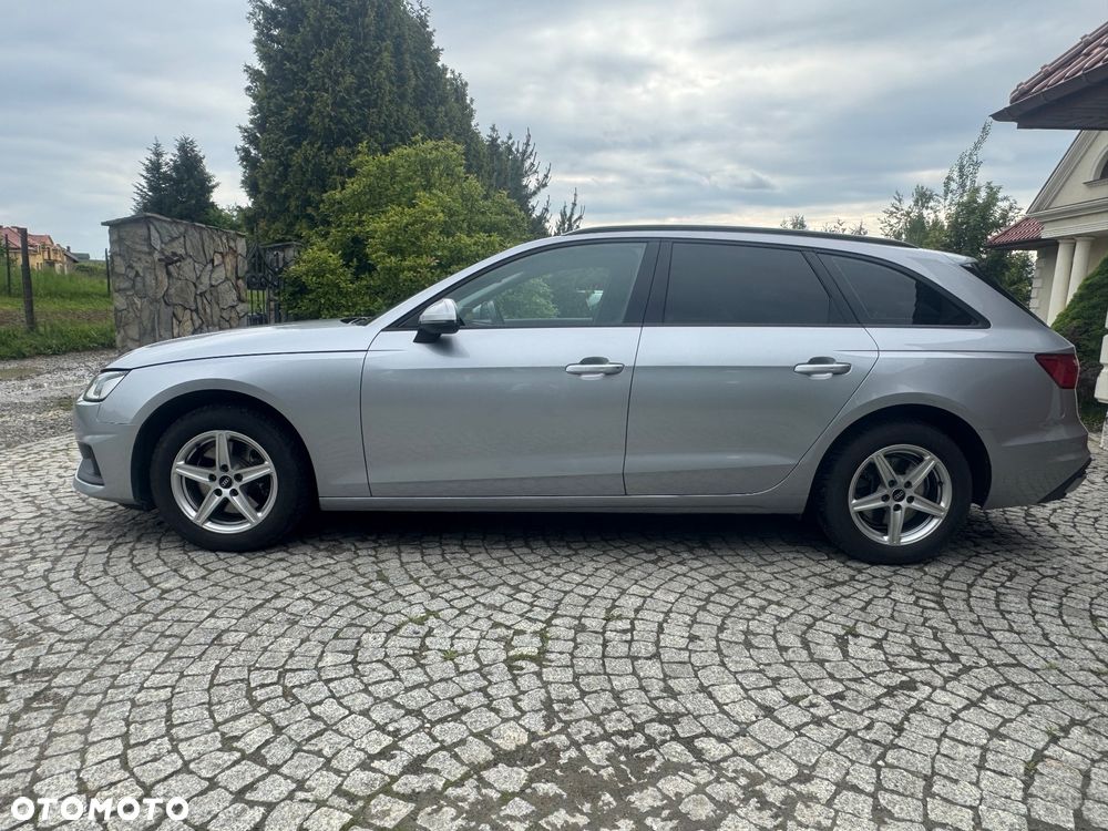 Audi A4 - 8
