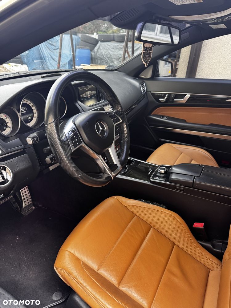 Mercedes-Benz Klasa E - 6