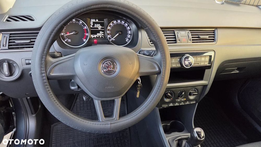 Skoda RAPID 1.2 TSI Active - 6