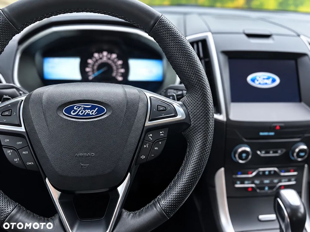 Ford Edge - 13