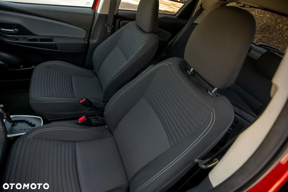 Toyota Yaris - 17