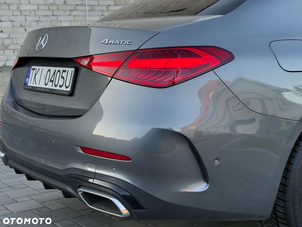 Mercedes-Benz Klasa C ver-300-de-phev-4--matic-amg - 11
