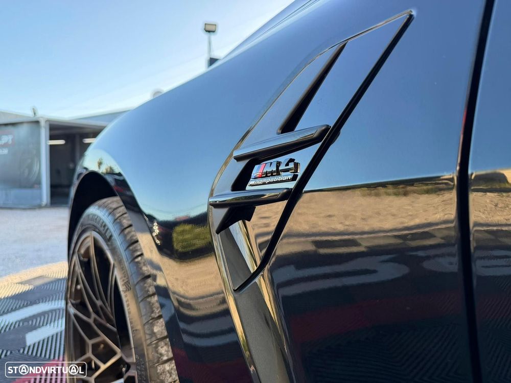 BMW M4 Competition - 36