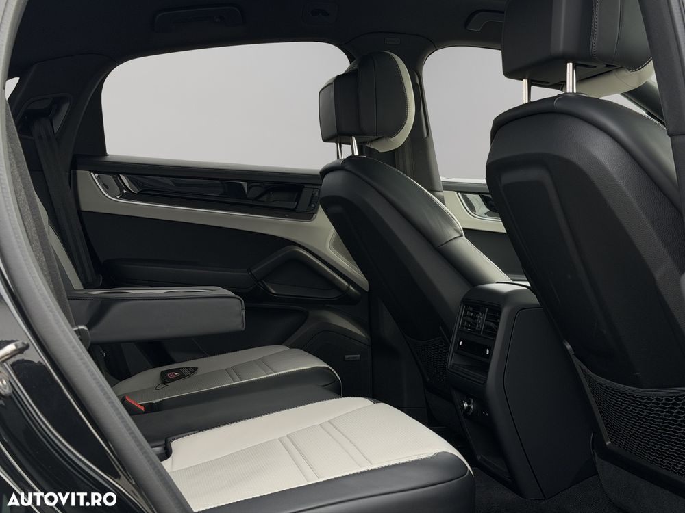 Porsche Cayenne Coupe E-Hybrid Tiptronic S - 15