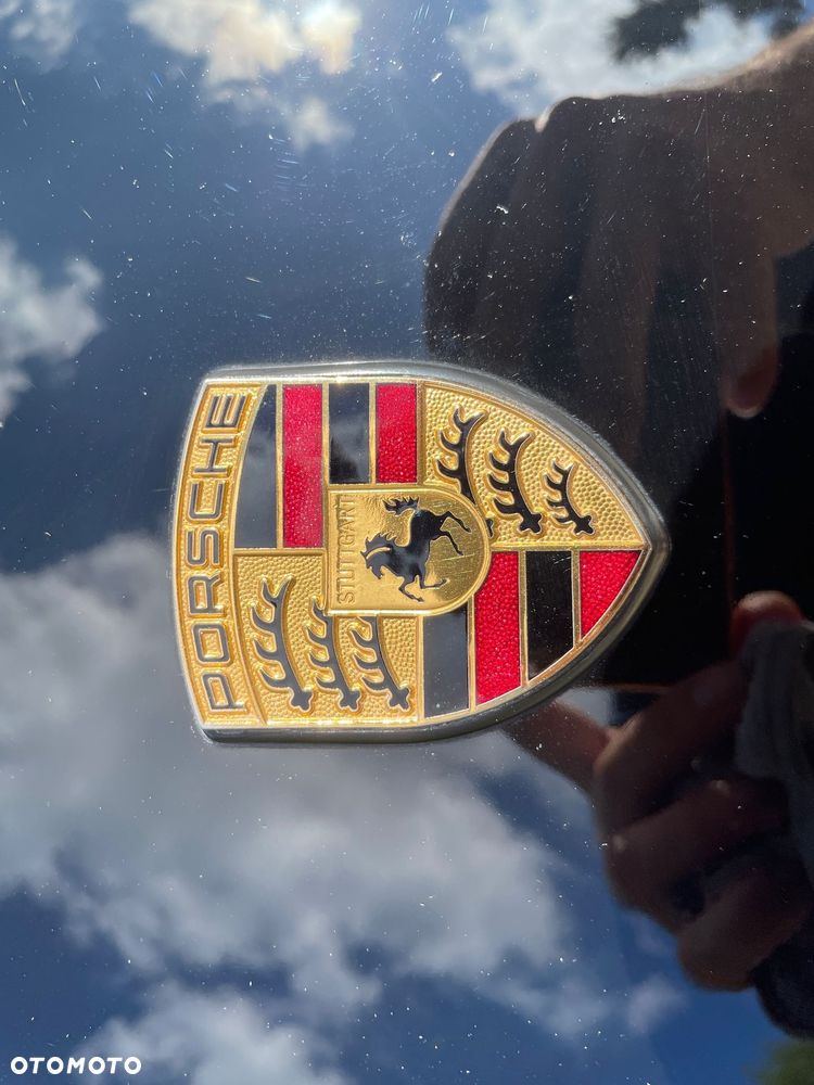 Porsche 911 Carrera S Tiptronic - 16