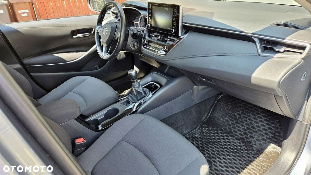 Toyota Corolla 1.6 Comfort - 16