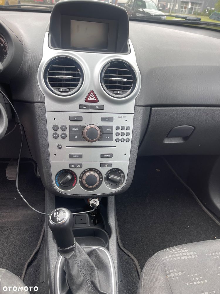 Opel Corsa - 9