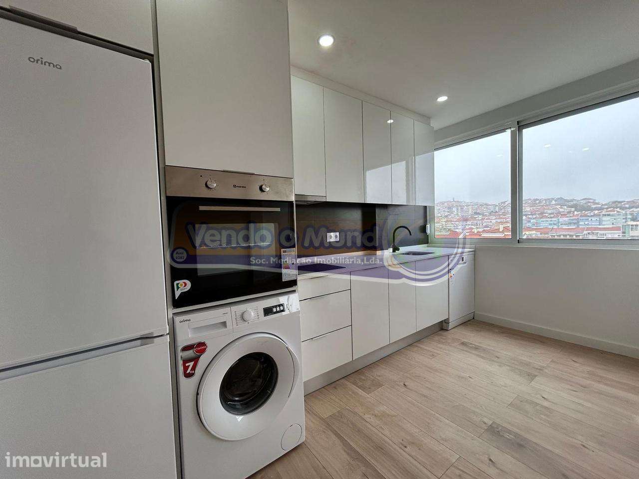 Apartamento na Amadora - Damaia (LXAMD026) - Grande imagem: 3/12