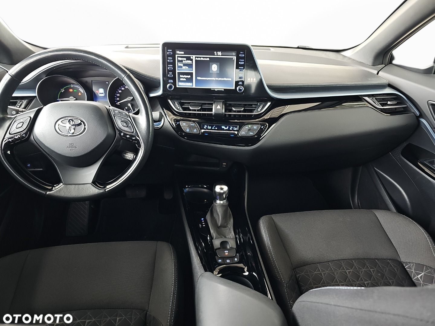 Toyota C-HR - 9