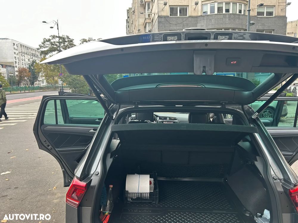 Volkswagen Tiguan - 3