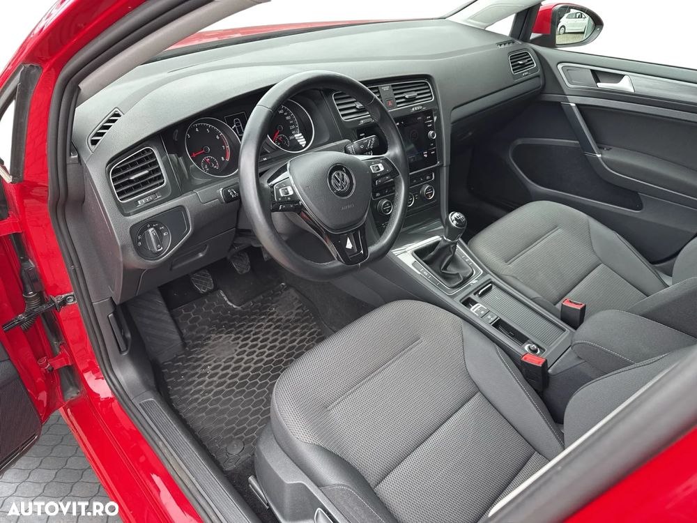 Volkswagen Golf 1.0 TSI Comfortline - 14
