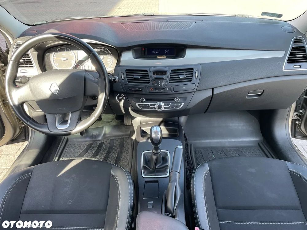 Renault Laguna 1.5 dCi Expression ESM - 10