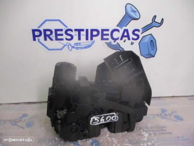 Fecho 16943021C  825021410R RENAULT MEGANE 4 2019 1.5DCI 115CV 5P BRANCO TD 4 PINOS - 2