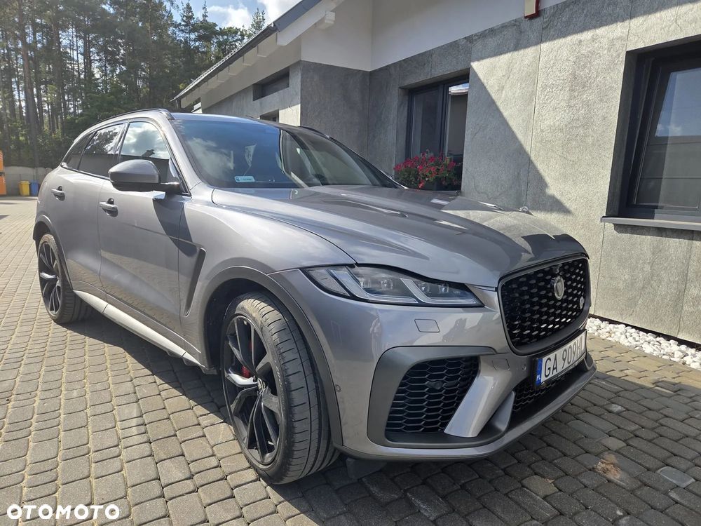 Jaguar F-Pace - 9