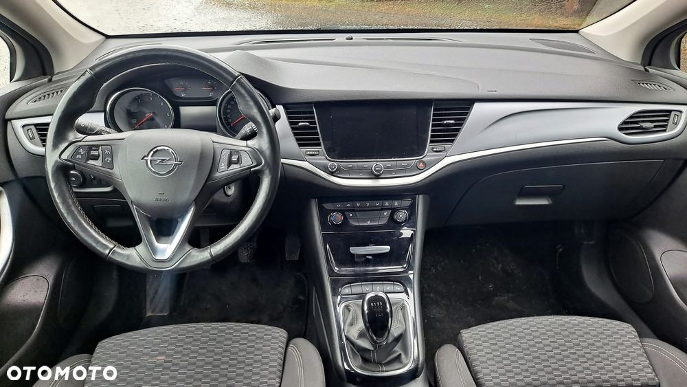 Opel Astra 1.6 CDTI Essentia S&S - 20