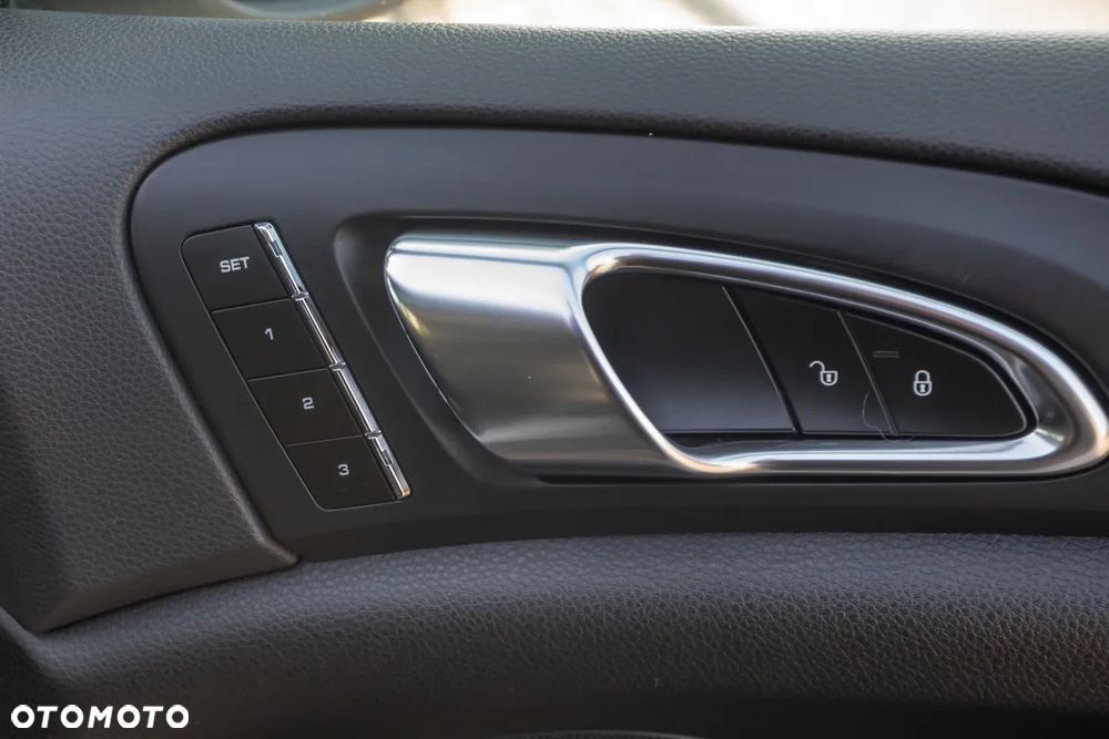 Porsche Cayenne S Diesel - 23