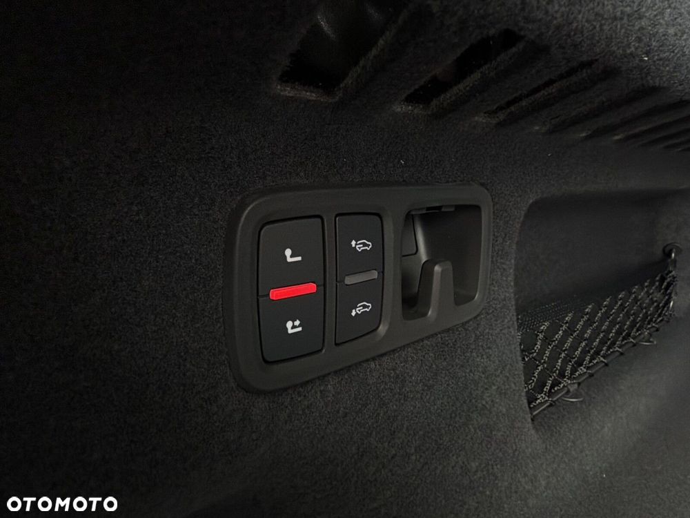 Audi RS Q8 TFSI Quattro Tiptronic Performance - 18