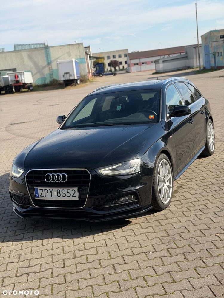 Audi A4 Avant 2.0 TDI DPF clean diesel quattro S tronic S line Sportpaket - 4
