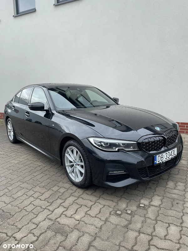 BMW Seria 3 320d xDrive M Sport sport