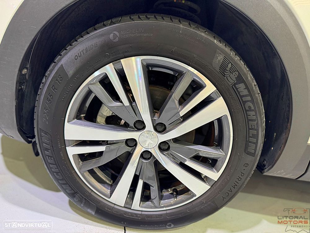 Peugeot 3008 1.2 PureTech Allure Pack EAT8 - 12