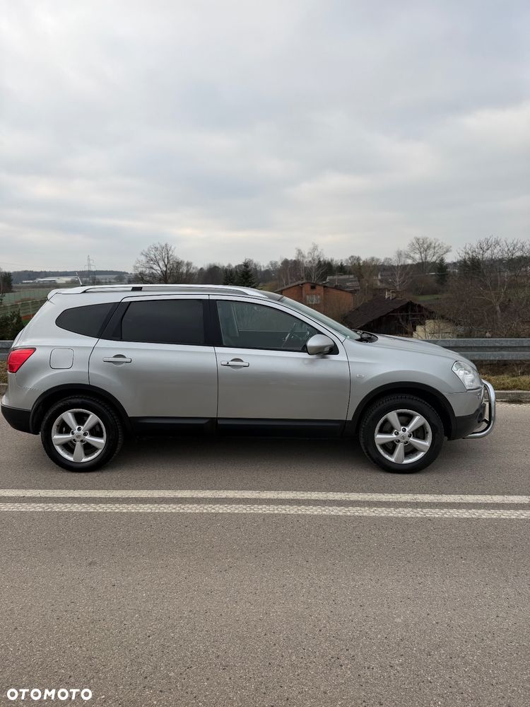 Nissan Qashqai+2 2.0 4x4 visia - 31