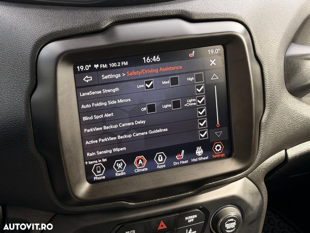 Jeep Renegade 1.5 FWD AT7 MHEV Limited - 29