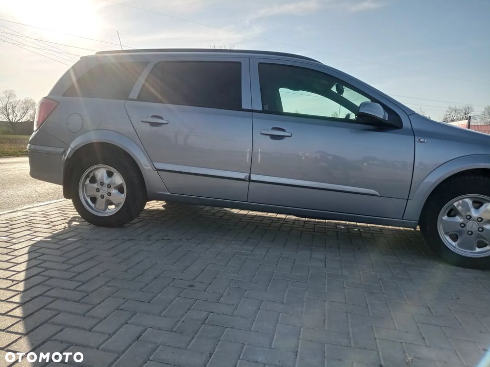 Opel Astra II 1.6 Start - 13