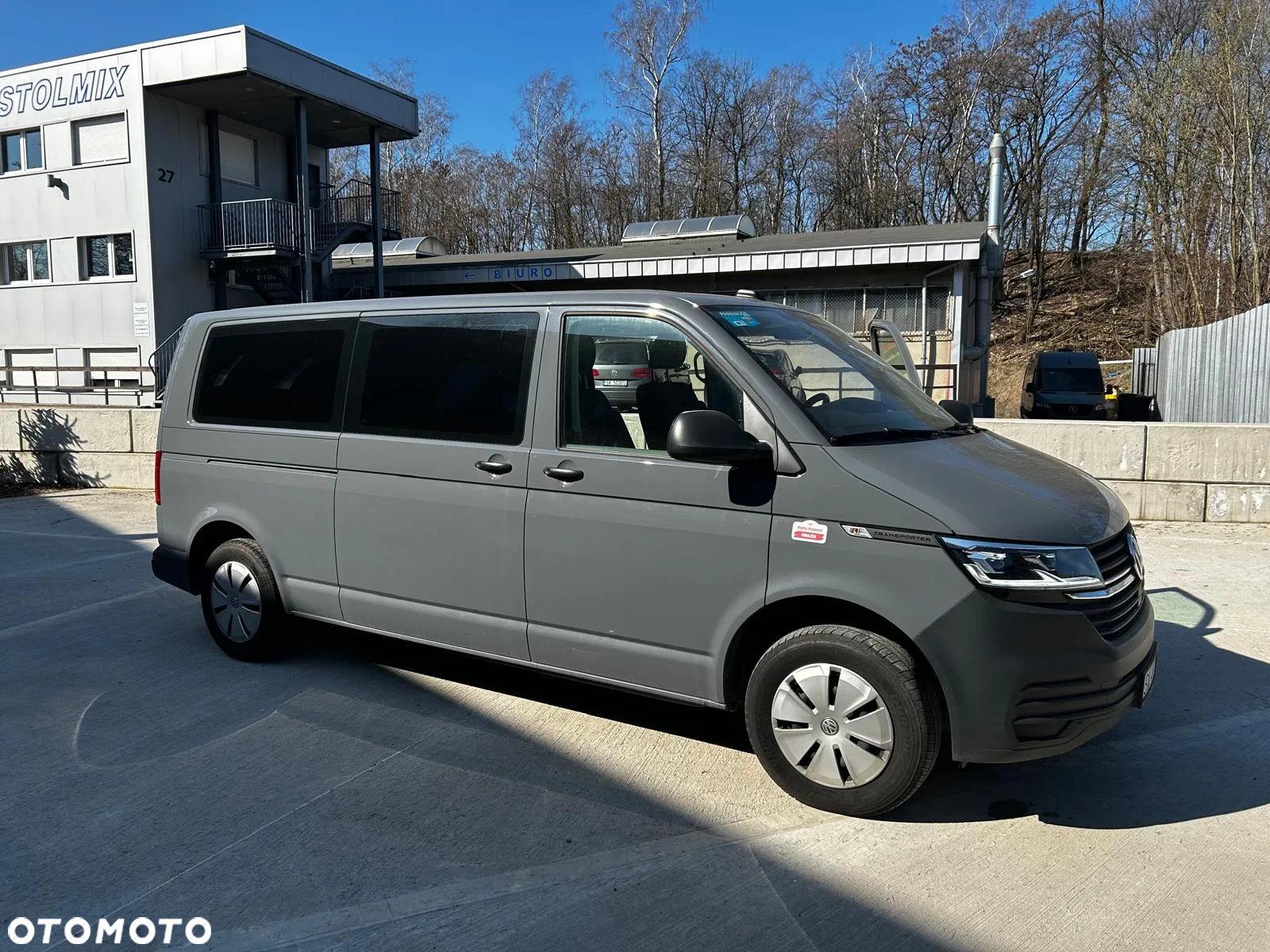 Volkswagen Caravelle - 7