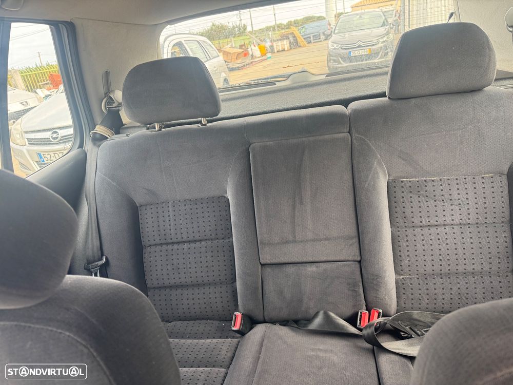 VW Golf 1.4i Conceptline - 7
