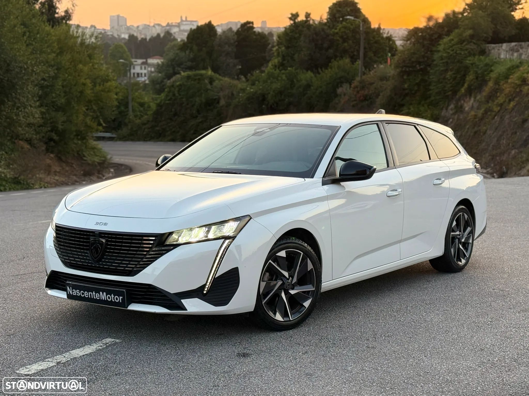 Peugeot 308 SW 1.2 PureTech Allure EAT8 - 1