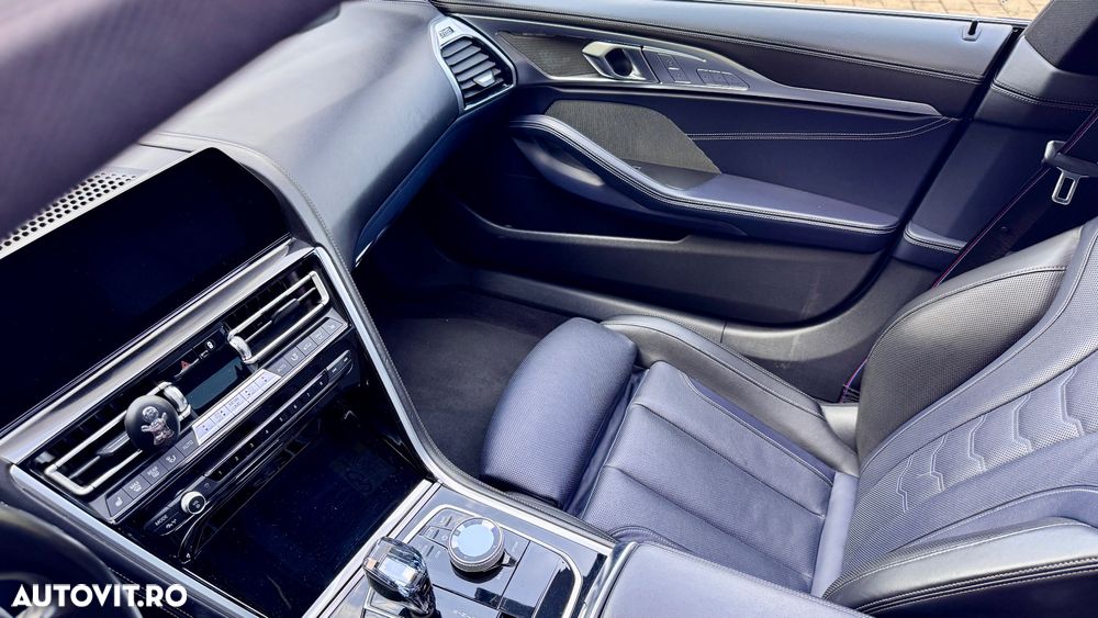 BMW Seria 8 840d xDrive AT MHEV - 28