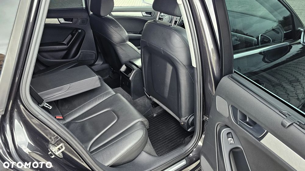 Audi A4 Avant 2.0 TDI - 22