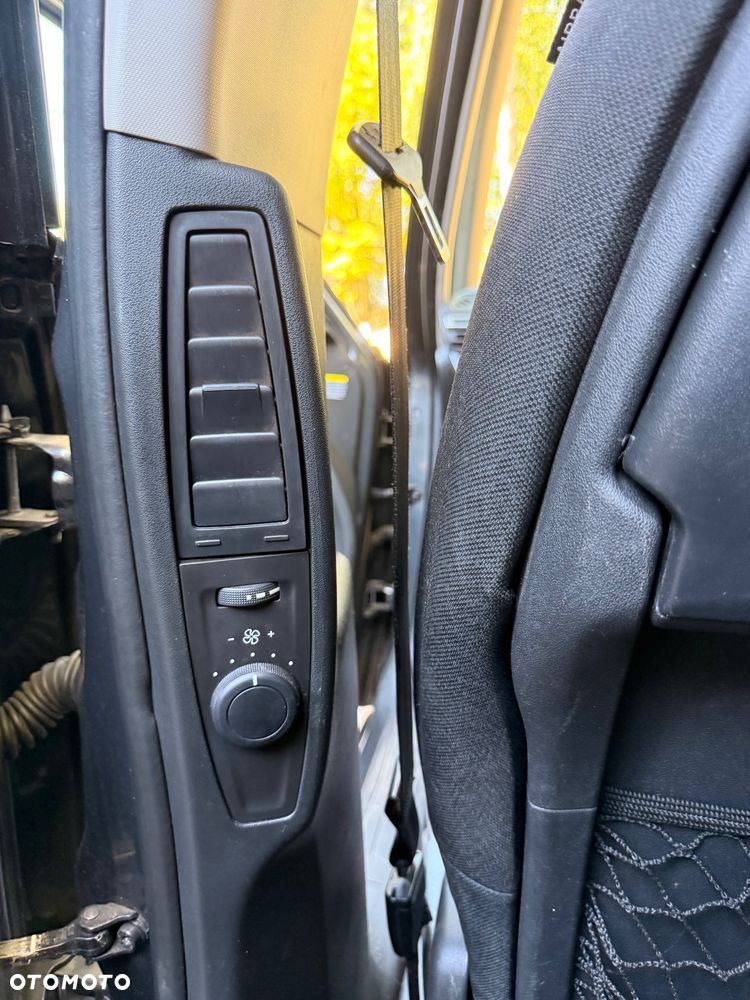 Citroën C4 Grand Picasso - 11