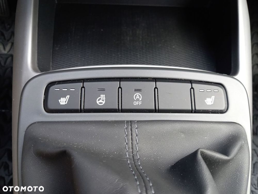 Hyundai i10 - 21