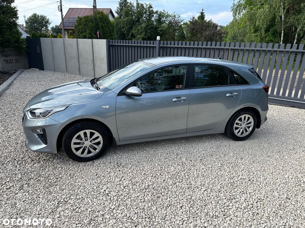 Kia Ceed 1.4 L - 8