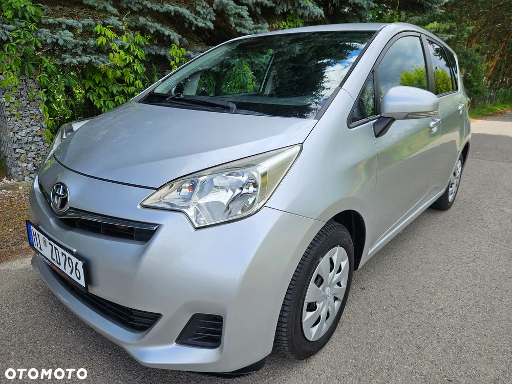 Toyota Verso S 1.33 VVT-i Multidrive Club - 2