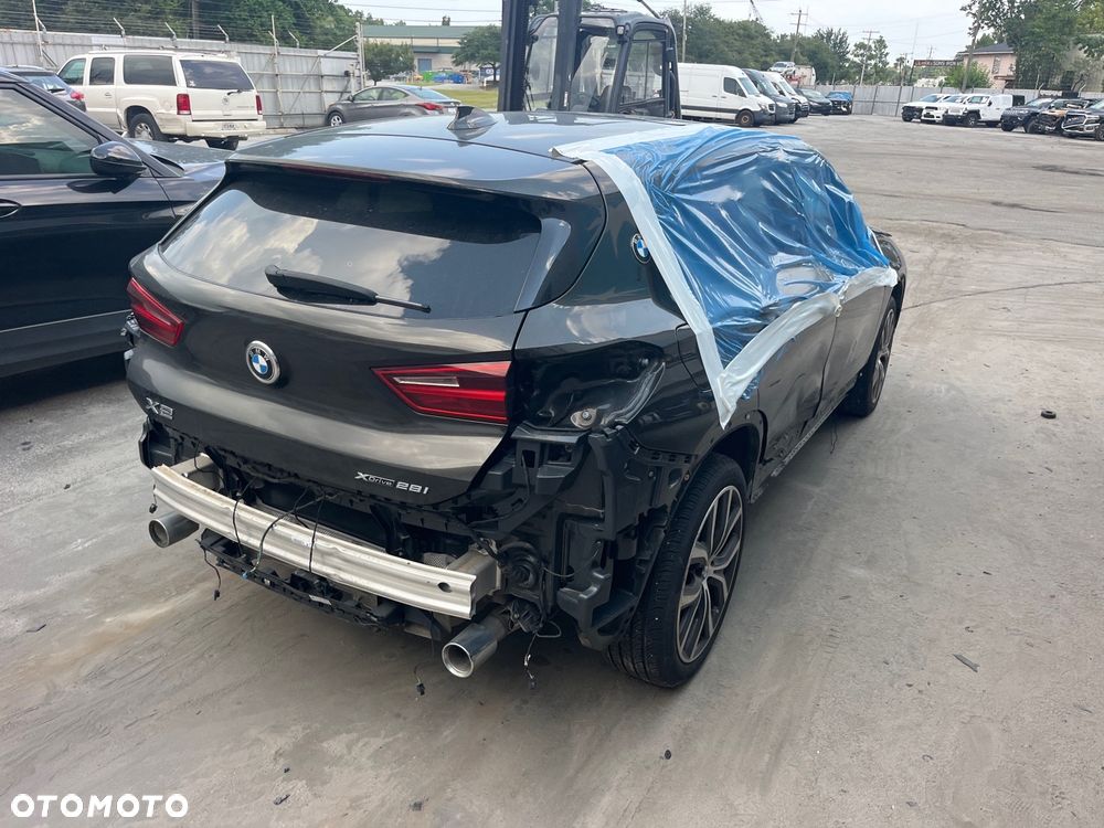 BMW X2 - 6